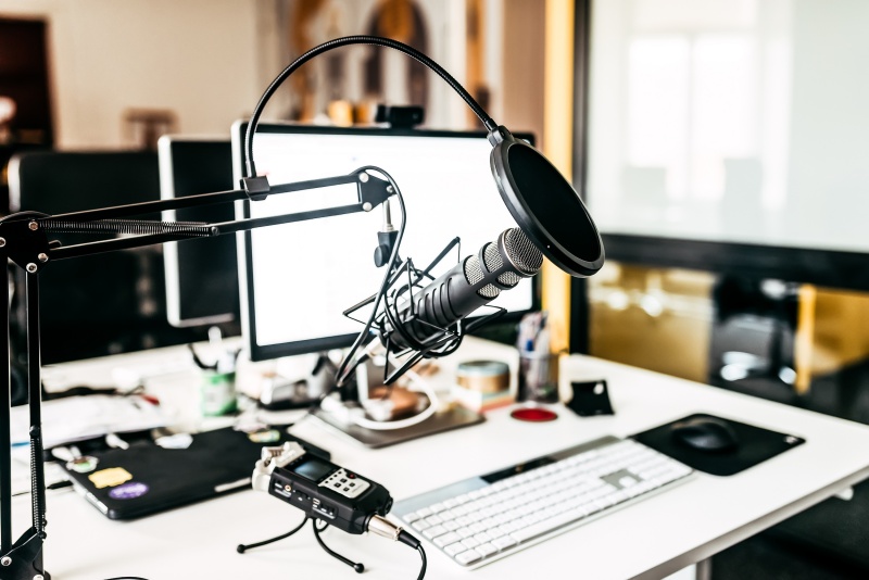 Make money online from advertising and products with a podcast